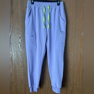 Figs | High Wasted Uman Relaxed Jogger Scrub Pants in the color Lavender Dew